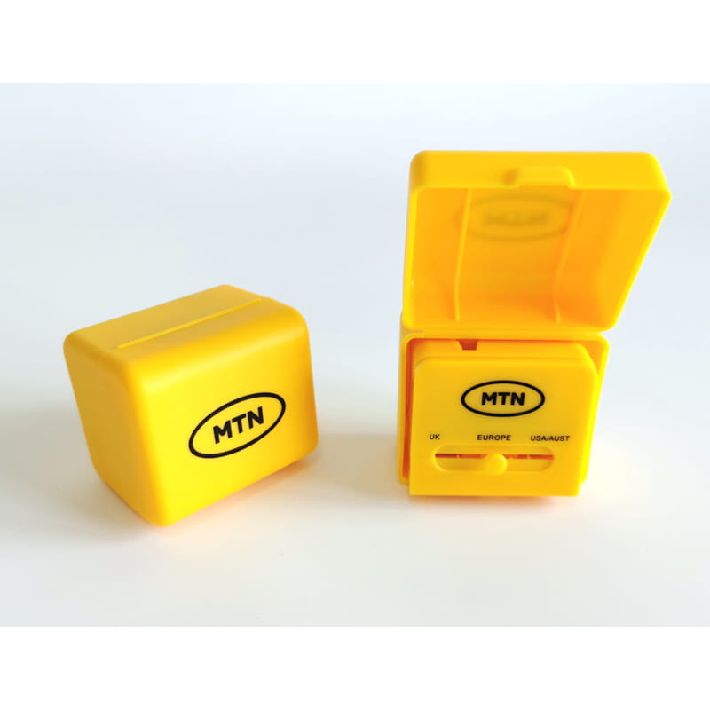 Travel adaptor